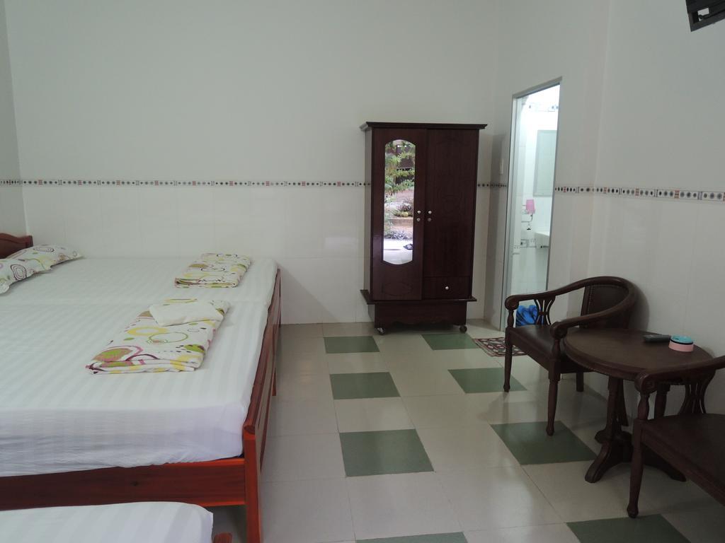 Hoa Bien Guesthouse Mui Ne Quarto foto